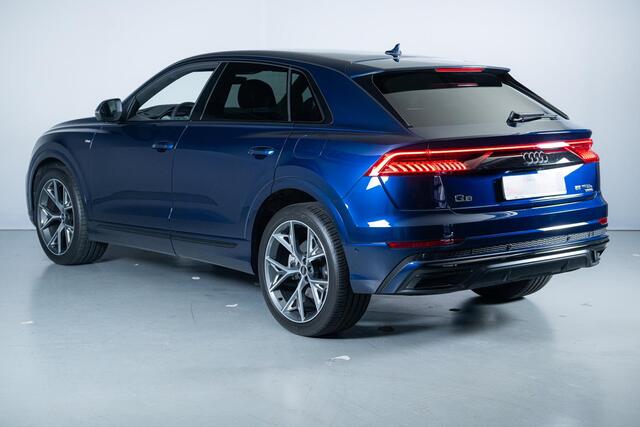 Audi Q8 55 TFSI e quattro 381pk Pro Line / S-line in- & exterieurpakket / B&O soundsystem / ACC / Zwart optiekpakket
