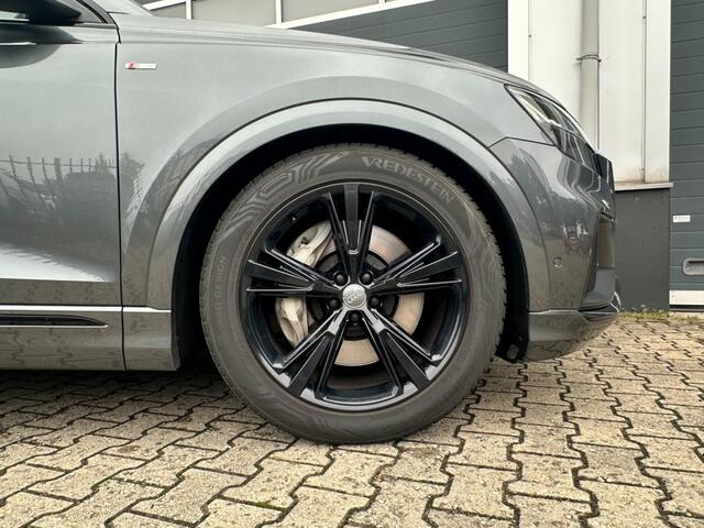 Audi Q8 55 TFSI e Quattro S-Line 2021 *RS stoelen *BenO *Massage *Head-up