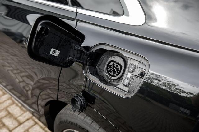 Audi Q8 55 TFSI e quattro | 360 Cam | Achterasbesturing | B&O | Matrix | Keyless | Fabrieksgarantie |