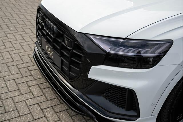Audi Q8 55 TFSI e quattro S-Line | Navi | Leder | B&O | Trekhaak | Luchtvering | Camera | 23"LM | Head-Up | Wit Metallic