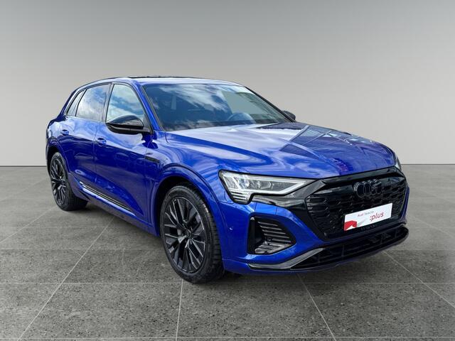 Audi Q8 e-tron 55 408pk quattro S Edition Competition 115 kWh Optiekpakket zwart plus | 360 Areaview camera | Parkeerassistent plus