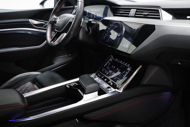 Audi Q8 e-tron 55 quattro Advanced Edition 115 kWh | PANORAMADAK | HEAD UP | LEDER | SFEERVERLICHTING | B&O | 360 CAMERA | TREKHAAK | 23"