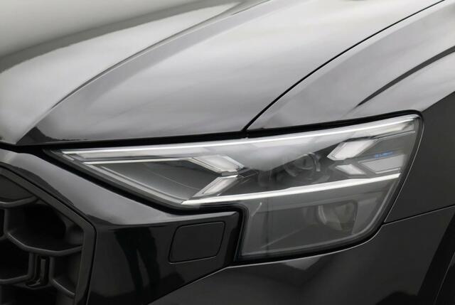 Audi Q8 60 TFSI e-hybrid quattro S Line Competition l AWD Besturing l B&O l HUD l Trekhaak l Alcantara Hemel l VOL OPTIES