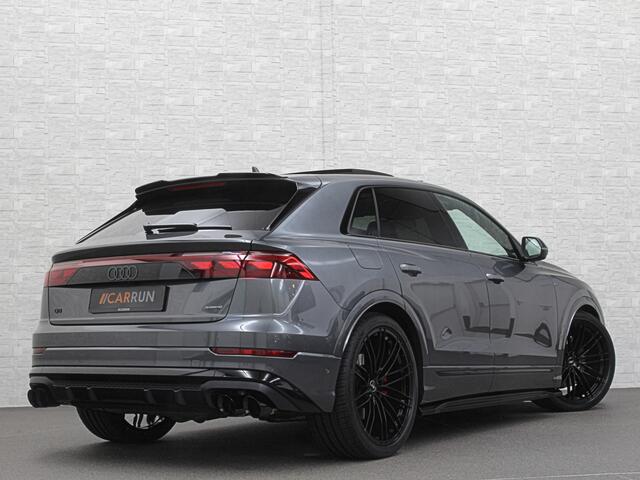 Audi Q8 60e Competition 490pk | 4WS | Massage | Carbon | Ventilatie | Valcona Leder+ Pakket | B&O Sound | 23'' | Alcantara hemel | Head-Up | Soft-Close | Panorama | 2x Memory | Trekhaak | Keyless-Entry | Luchtvering | Nieuw | Fabrieksgarantie.