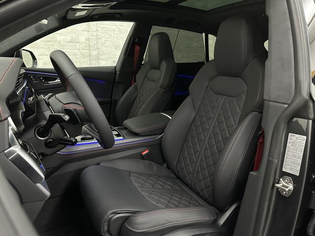 Audi Q8 60e Competition 490pk | 4WS | Massage | Carbon | Ventilatie | Valcona Leder+ Pakket | B&O Sound | 23'' | Alcantara hemel | Head-Up | Soft-Close | Panorama | 2x Memory | Trekhaak | Keyless-Entry | Luchtvering | Nieuw | Fabrieksgarantie.