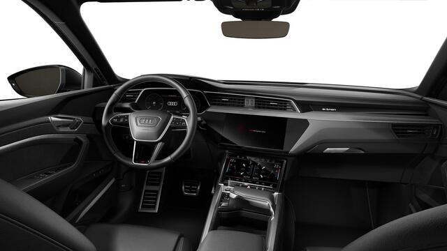 Audi Q8 Sportback e-tron 55 quattro S Edition 115 kWh Panoramadak - Adaptieve Cruise Control - S Sportstoelen - Uitgebreide interieurvoorverwarming - B&O - Parkeerassistent - 2e laadpunt -
