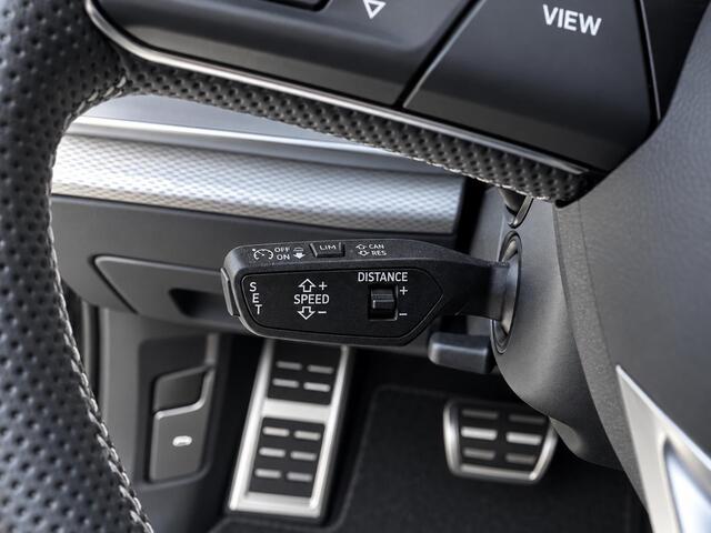 Audi Q8 55 TFSI e quattro S line Competition Model 2025 Head-Up 4WS Luchtvering Trekhaak Matrix B&O Panoramadak