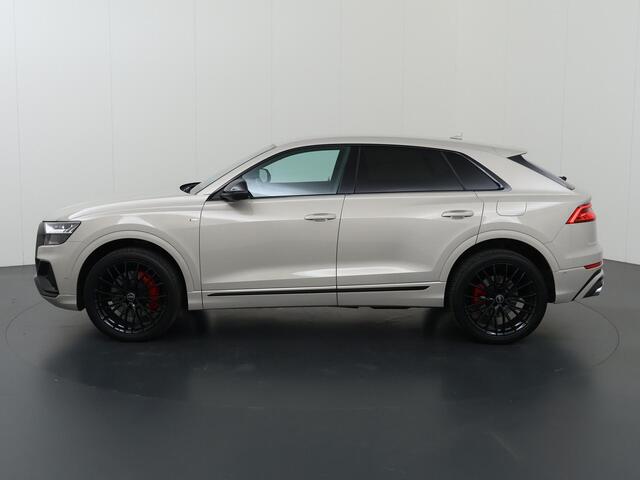 Audi Q8 60 TFSI e quattro Pro Line S Competition | SOH 90% | Optiek-Pakket- Zwart Plus | S Sportstoelen Plus | Business-Pakket | Stoelverwarming voor + achter | HD Matrix | Luchtvering | 360 Camera | Adaptieve Cruise Control |