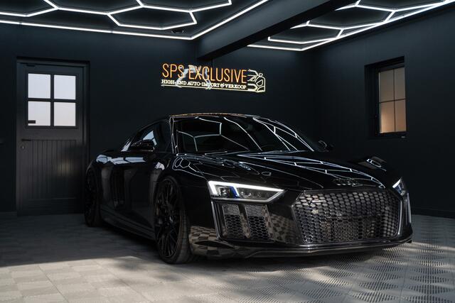 Audi R8 5.2 FSI quattro Plus V10 / KW V4 / Apple Carplay / Carbon / VC