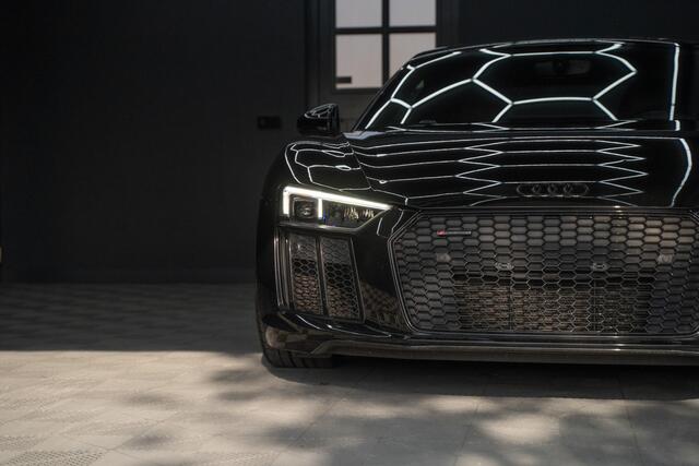 Audi R8 5.2 FSI quattro Plus V10 / KW V4 / Apple Carplay / Carbon / VC