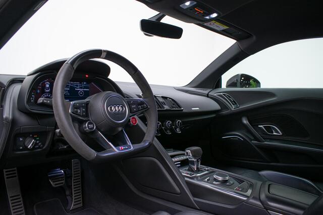 Audi R8 5.2 RWD