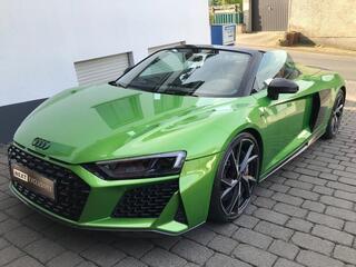 audi-r8-spyder-5.2-performance-quat