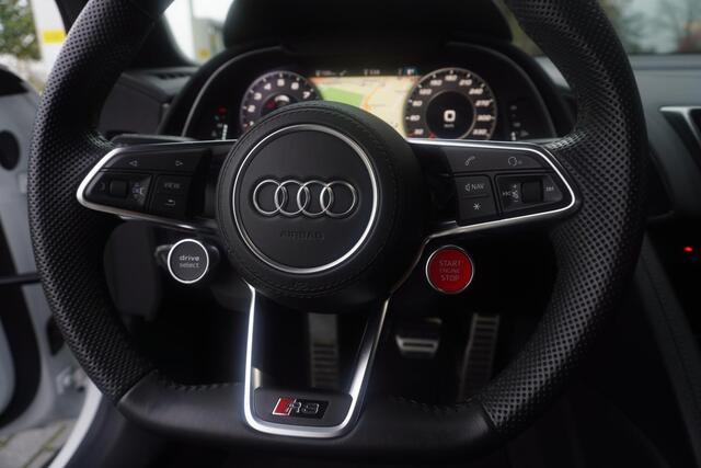 Audi R8 Spyder 5.2 RWD