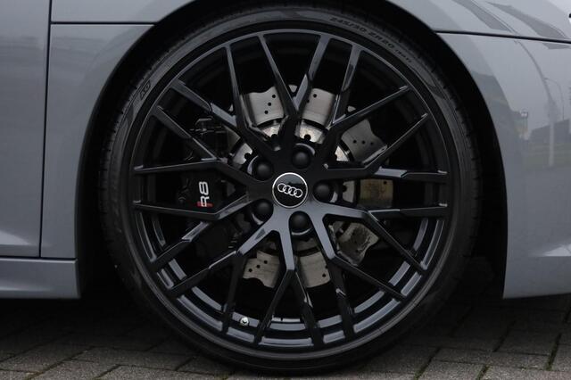 Audi R8 5.2 FSI V10 RWS 1 OF 999