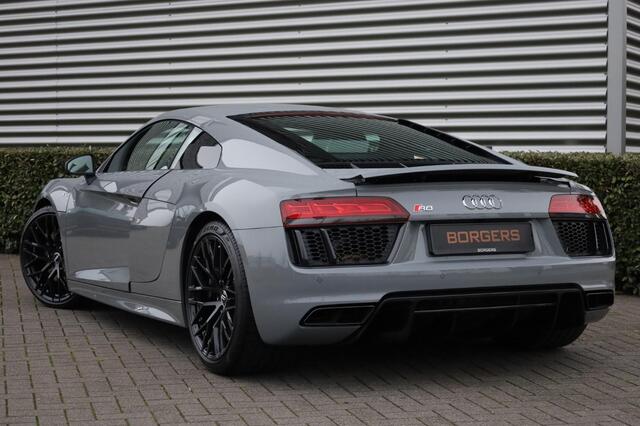 Audi R8 5.2 FSI V10 RWS 1 OF 999