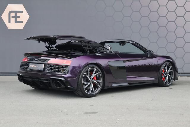 Audi R8 Spyder 5.2 Performance Quattro FACELIFT | KERAMISCH | B&O | CARBON EXTERIEUR | TECHNOLOGY PACK | SPORTUITLAAT | STOELVERWARMING |