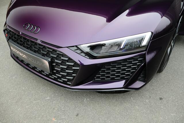 Audi R8 Spyder 5.2 Performance Quattro FACELIFT | KERAMISCH | B&O | CARBON EXTERIEUR | TECHNOLOGY PACK | SPORTUITLAAT | STOELVERWARMING |