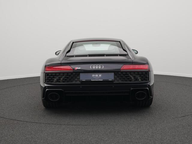 Audi R8 5.2 performance RWD