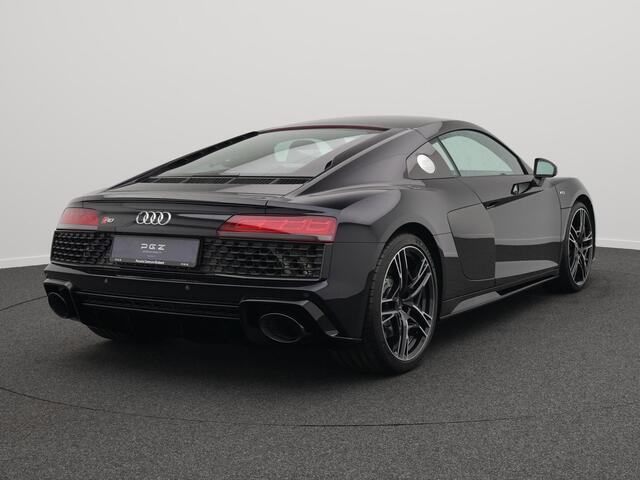 Audi R8 5.2 performance RWD