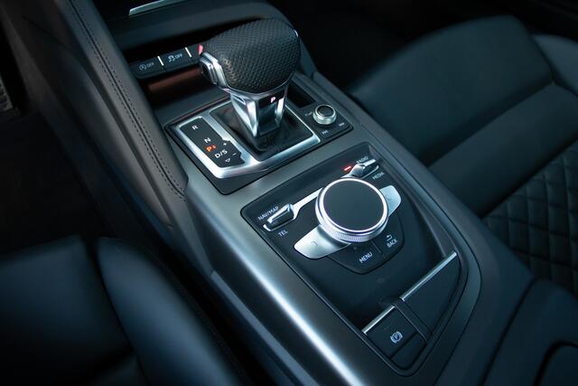 Audi R8 5.2 performance RWD 570 PK | BTW | B&O Sound | Keyless Entry | Led | Camera | Stoelverwarming | Apple & Android Carplay | PPF-folie | Valcona Leder | 20"| Draadloze telefoonlader | Cruise control | Daytona |