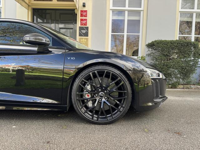 Audi R8 5.2 FSI quattro Plus, Keramisch, Carbon