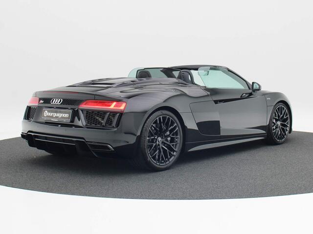 Audi R8 Spyder 5.2 FSI quattro | Keramisch | Org Nl auto | B&O | Akrapovic | Camera | Leder | Slechts 7.323 km uniek!