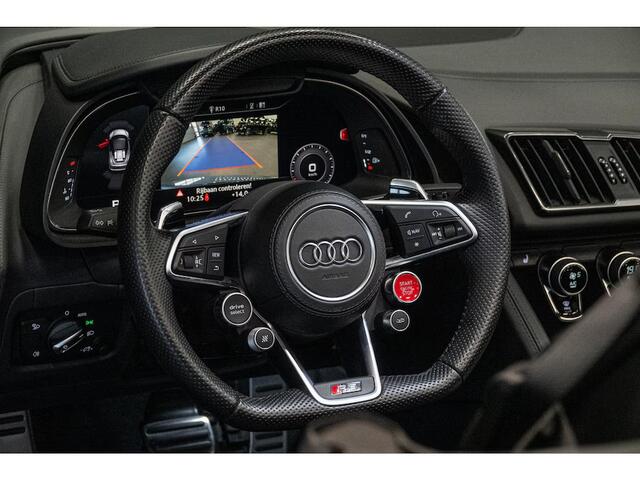 Audi R8 Spyder 5.2 performance quattro *Keramisch / Magnetic Ride / Capristo / Bang & Olufsen / Carbon / Laser* Prijs ¤ 209.900 | Bouwjaar 2021 | Kilometerstand 17.875 km