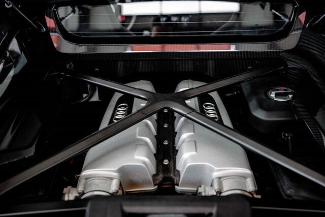 Audi R8 5.2 FSI RWS Gelimiteerd 1 of 999