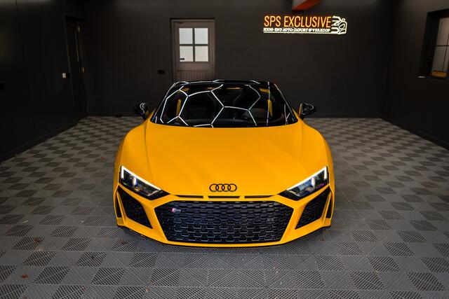 Audi R8 Spyder 5.2 performance quattro / Buckets / Capristo / Keramisch / Non OPF / B&O / Exclusive