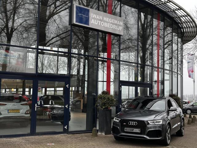 Audi RS Q3 2.5 TFSI quattro performance Pro Line Plus | Schuif-kanteldak | Camera | Elektr. Best stoel | SUPERSPRINT | Wegk Trekhaak