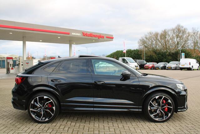 Audi RS Q3 Sportback TFSI RS - Pano - Matrix - 360 Camera - Sonos - ACC - Trekhaak - Black Plack - VOL - Rijklaar