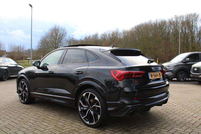 Audi RS Q3 Sportback TFSI RS - Pano - Matrix - 360 Camera - Sonos - ACC - Trekhaak - Black Plack - VOL - Rijklaar
