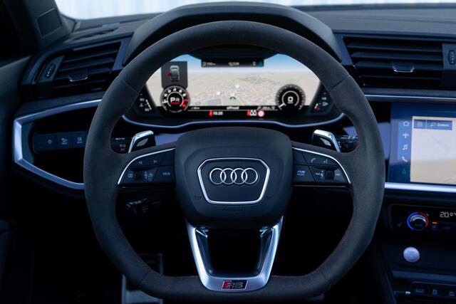 Audi RS Q3 RSQ3 Sportback 2.5 TFSI 400PK Nardo Acc Pano RS Stoelen B&O Matrix 360 Carbon Alc. Stuur