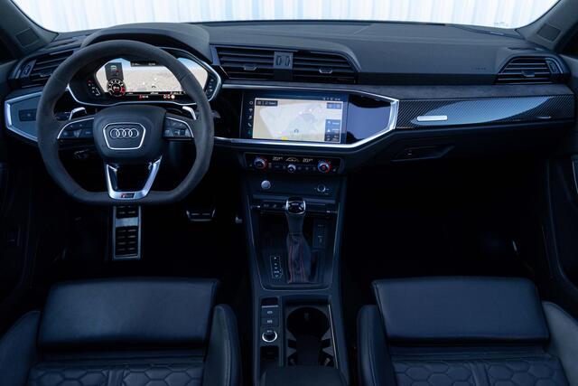 Audi RS Q3 RSQ3 Sportback 2.5 TFSI 400PK Nardo Acc Pano RS Stoelen B&O Matrix 360 Carbon Alc. Stuur