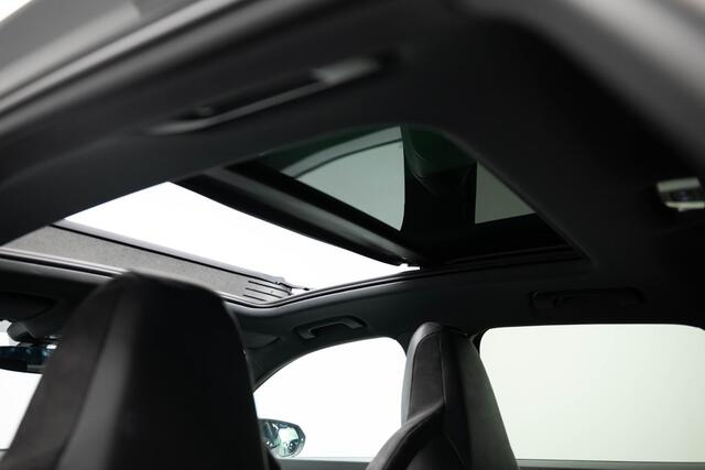 Audi RS Q3 RSQ3 TFSI quattro |Pano|B&O|Dodehoek|Camera|Ambient|Elek. stoelen|