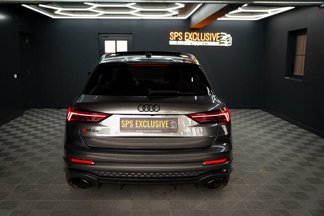 Audi RS Q3 TFSI / Pano / Eventuri / Adaptive / Sonos / Memory / Milltek DP /