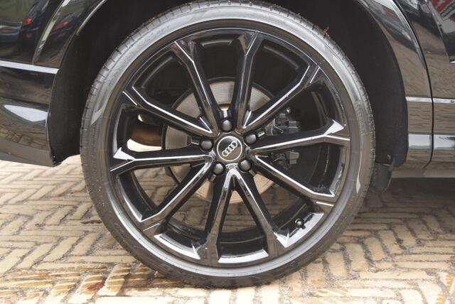 Audi RS Q3 Sportback TFSI | Panoramadak | Stoelverwarming | Getint glas