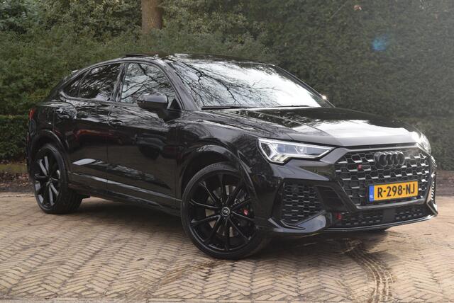 Audi RS Q3 Sportback TFSI | Panoramadak | Stoelverwarming | Getint glas