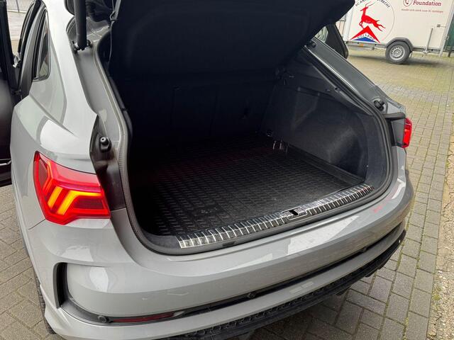 Audi RS Q3 SPORTBACK TFSI I SCHUIFDAK I B&O I SFEERVERLICHTING I NARDO GREY