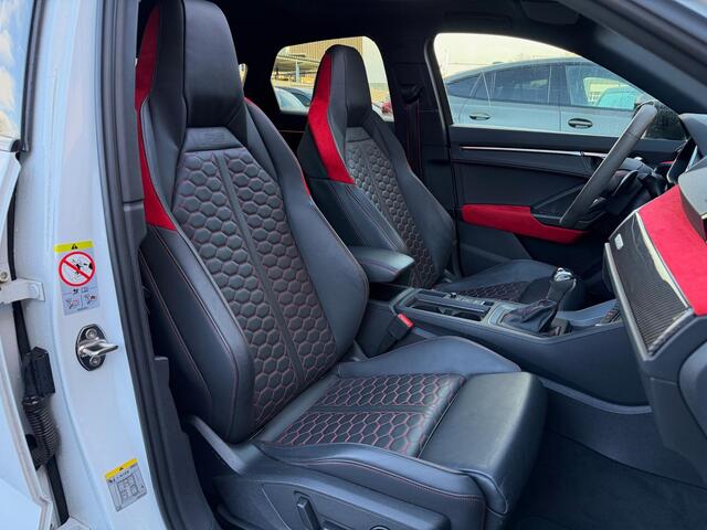 Audi RS Q3 RSQ3 Sportback TFSI RS Stoelen | Pano