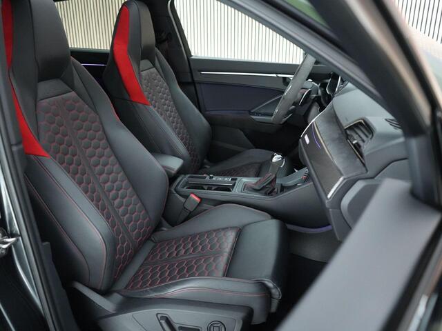 Audi RS Q3 RSQ3 Sportback 400pk TFSI |dealer onderhouden|RS-stoelen|B&O|pano|matrix LED|360 camera|ACC|blind spot|stoeleverwarming|