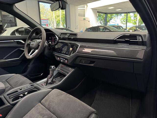 Audi RS Q3 RSQ3 Sportback TFSI / Pano / B&O / CarPlay /