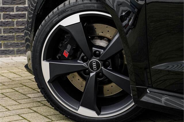 Audi RS3 Sportback 2.5 TFSI quattro Pro Line Plus | RS sportstoelen | Sportstuur | 19 inch LM