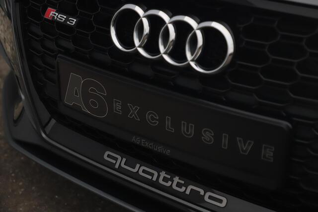 Audi RS3 Sportback 2.5 TFSI RS 3 quattro 400PK Automaat Black Optic Virtual RS Sportstoelen RS Sport Uitlaat Bang and Olufsen LED Matrix 19 inch LMV Navigatie Clima Stoelverwarming Cruise Parkeersensors Keyless Entry Carbon Inleg