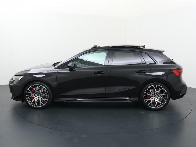 Audi RS3 Sportback 295 kW / 400 pk TFSI quattro S tronic