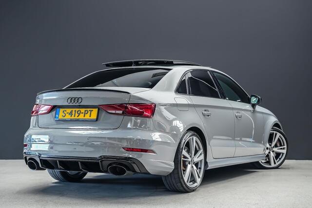 Audi RS3 Limousine 2.5 400 pk TFSI quattro |panoramadak|virtual cockpit|B&O|drive select|matrix-LED|sportstoelen diamond stiching|cruise control adaptief|parkeercamera en sensoren|climate control19"|