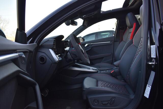 Audi RS3 Sportback 2.5 TFSI RS3 quattro Urban Pano Lane Acc B&O Camera