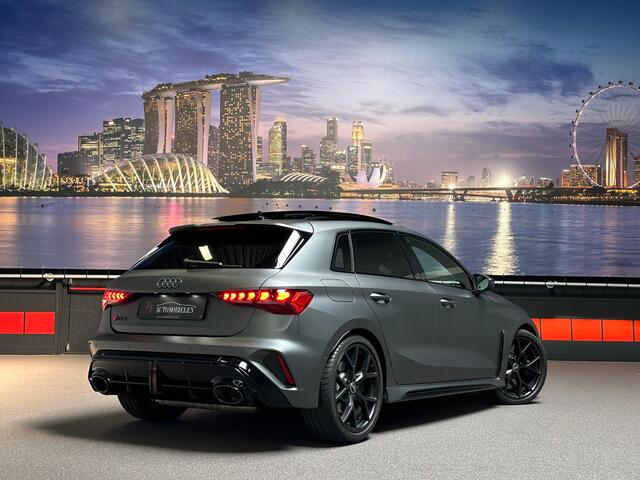 Audi RS3 Sportback 2.5 TFSI quattro |RS-Zetels|Sonos|HUD|Vol!