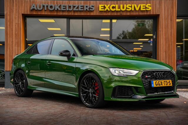 Audi RS3 A3 Limousine 2.5 TFSI quattro Panodak B&O Virtal Dash Camera Carbon DAB+ Luxe Leder