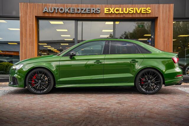 Audi RS3 A3 Limousine 2.5 TFSI quattro Panodak B&O Virtal Dash Camera Carbon DAB+ Luxe Leder